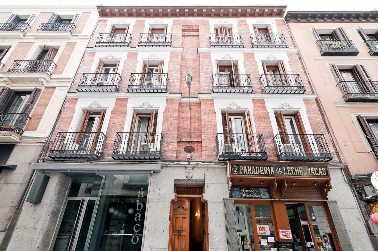Hostal Las Cortes Madrid Exteriör bild